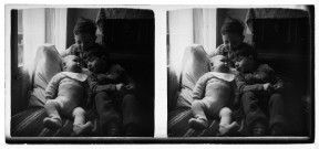 Denis (5 ans), Gérard (5 mois) et Jean-Philippe au salon (positif)